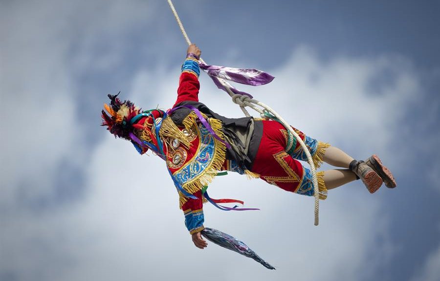 La danza del palo volador en Cubulco – Diario de Los Altos